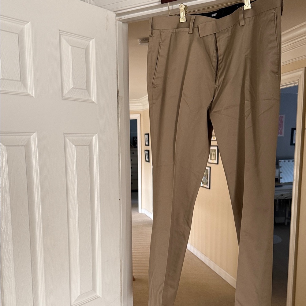 Louis Raphael Men's Khaki Chinos